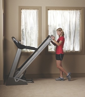 Spirit XT185 Treadmill Folding